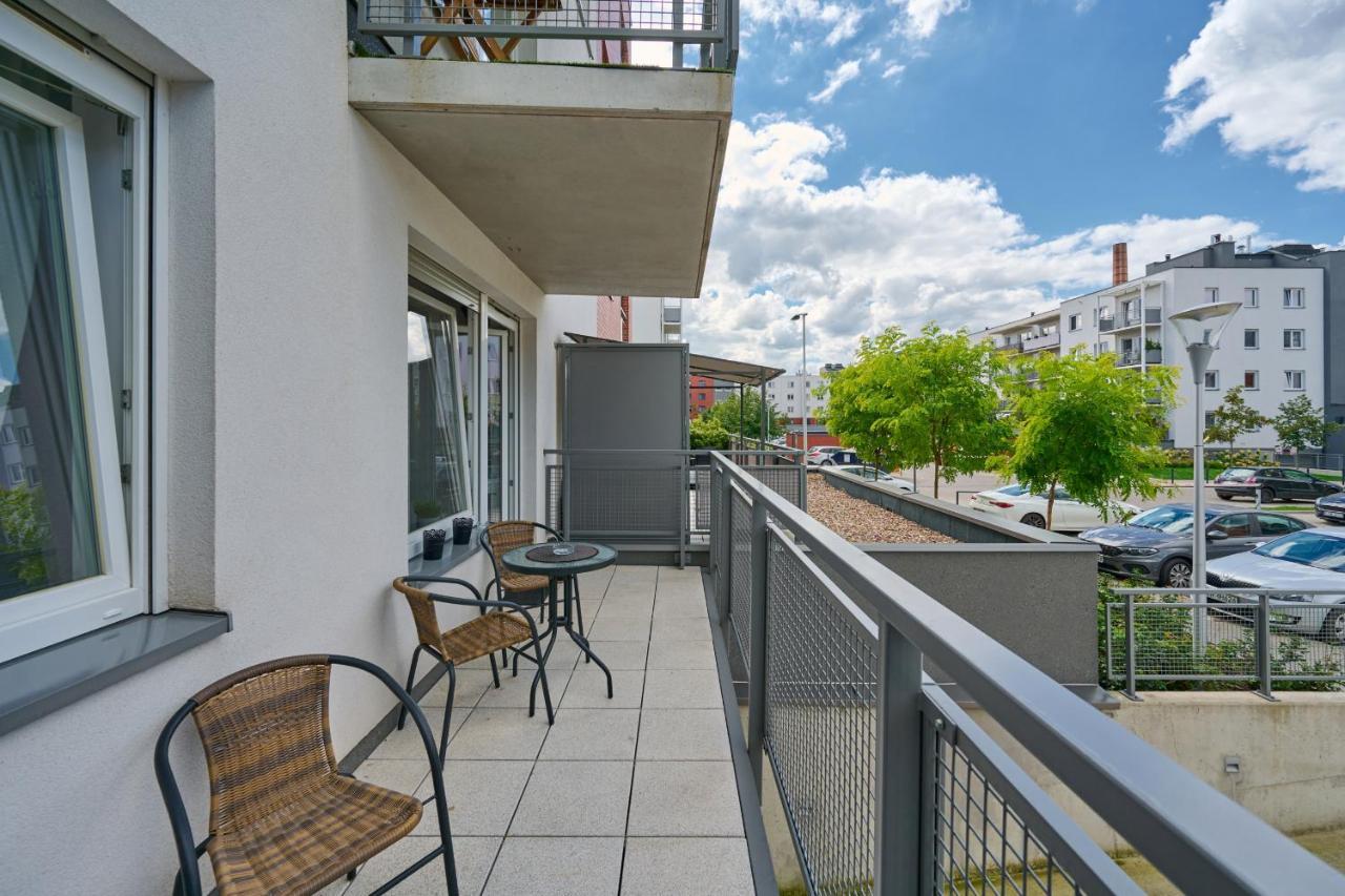 Apartment Wrocław Swojczyce by Renters Zewnętrze zdjęcie